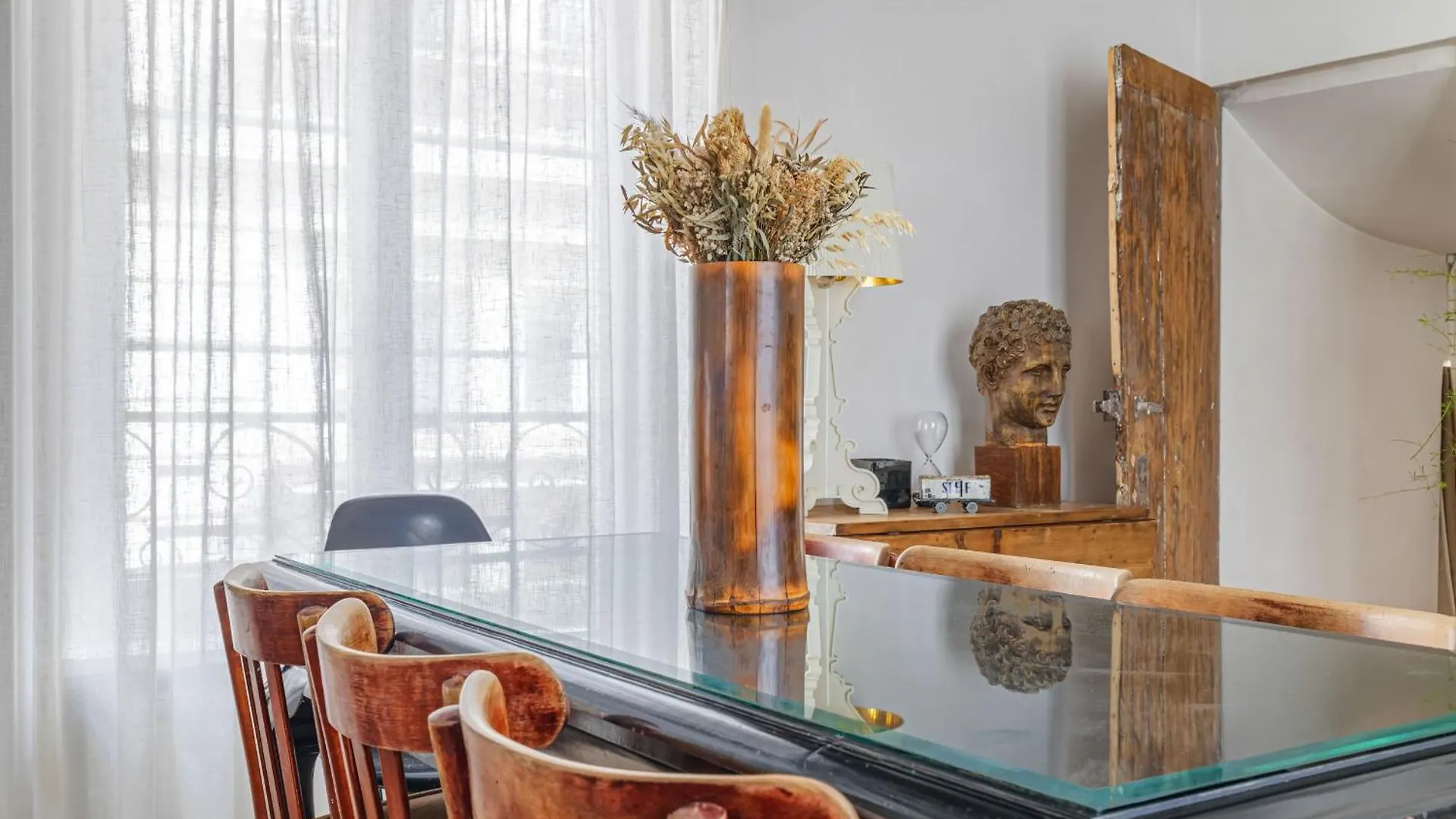 Albenate Apartment Paris