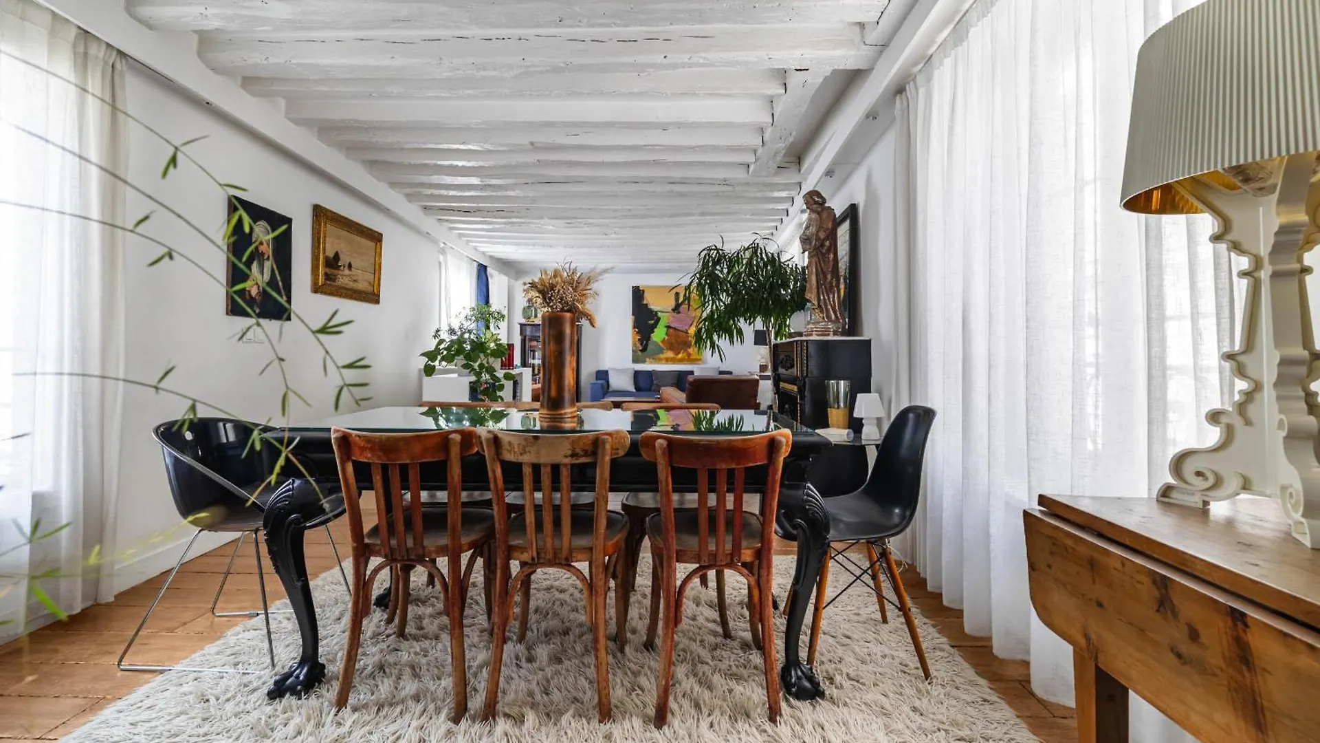 Albenate Apartment Paris
